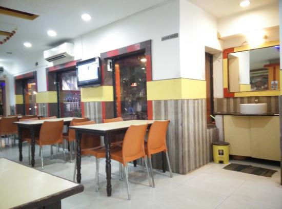 Marry Brown Family Restaurant